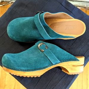 Sanita teal suede clogs